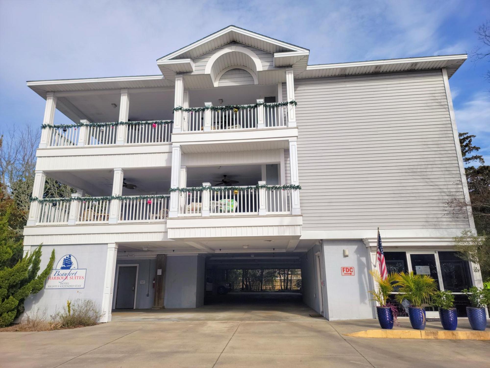 Beaufort Harbour Suites And Lodges Екстер'єр фото